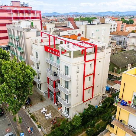 Hotel Amicizia Rímini Exterior foto